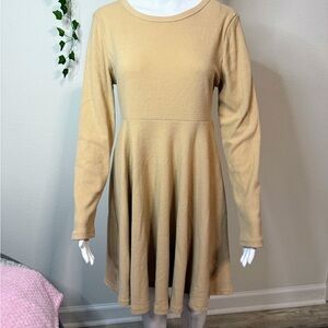 NWOT Beige Long Sleeve Ribbed Sweater Dress size large